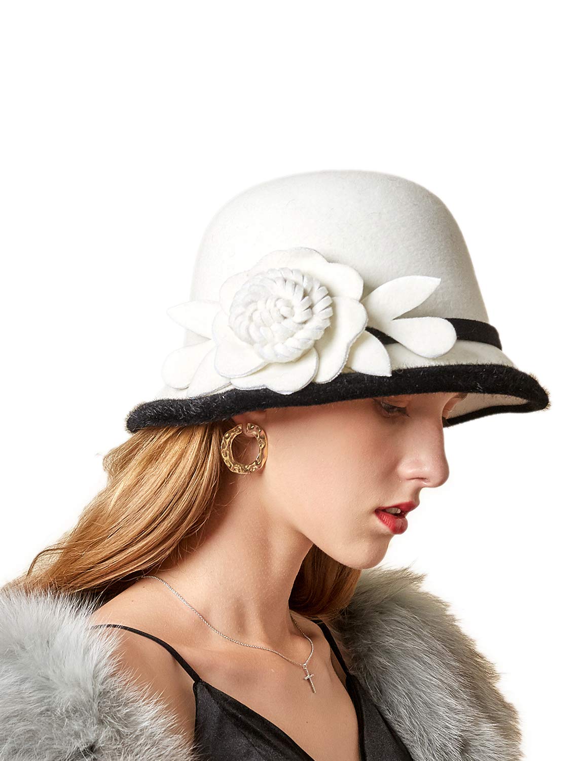送料無料Womens Cloche Hat 1920s Winter Bucket Hat Vintage Church Elegant Flower White F並行輸入品